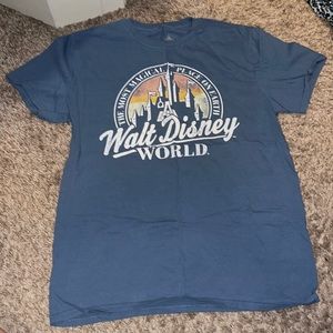 Walt Disney world t shirt